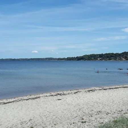 7 Person In Aabenraa-by Traum 奥本罗